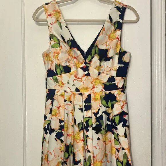 J Crew Sateen Fit & Flare Midi Cocktail Dress Sleeveless V Neck Floral Sz 2 - Picture 4 of 9